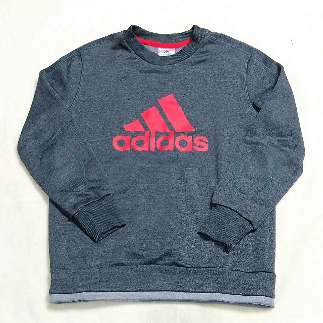 adidas(アディダス)のadidas アディダス トレーナー 130cm キッズ/ベビー/マタニティのキッズ服男の子用(90cm~)(Tシャツ/カットソー)の商品写真