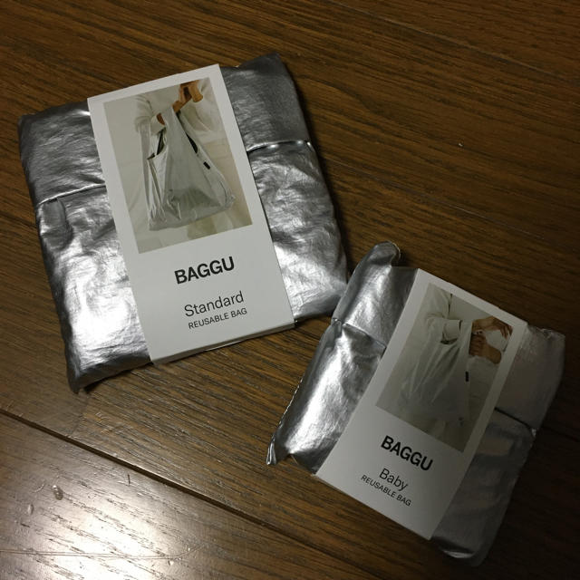 BAGGU BABY スタンダード　エコバック　メタリック　シルバー　銀　バグー