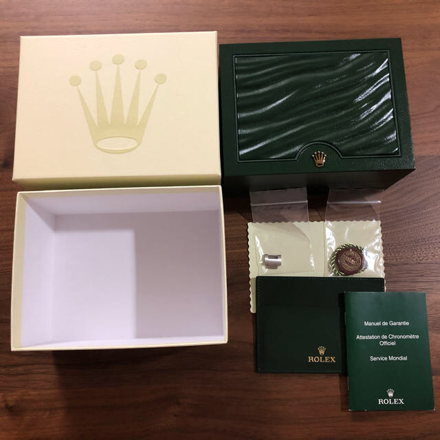 ロレックス　ROLEX エクスプローラーワン　空箱　付属品つき