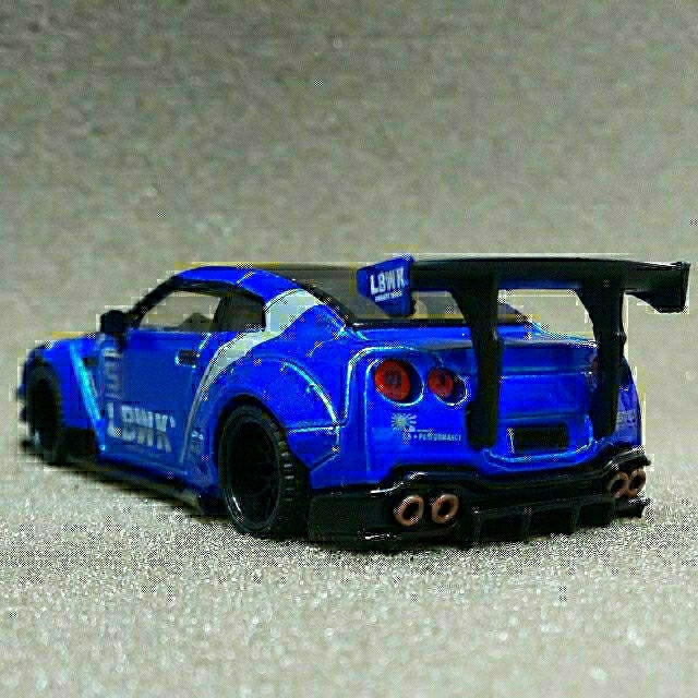 ❤️リバティーウォーク MINI GT LB☆WORKS ニッサンGT-Rの通販 by