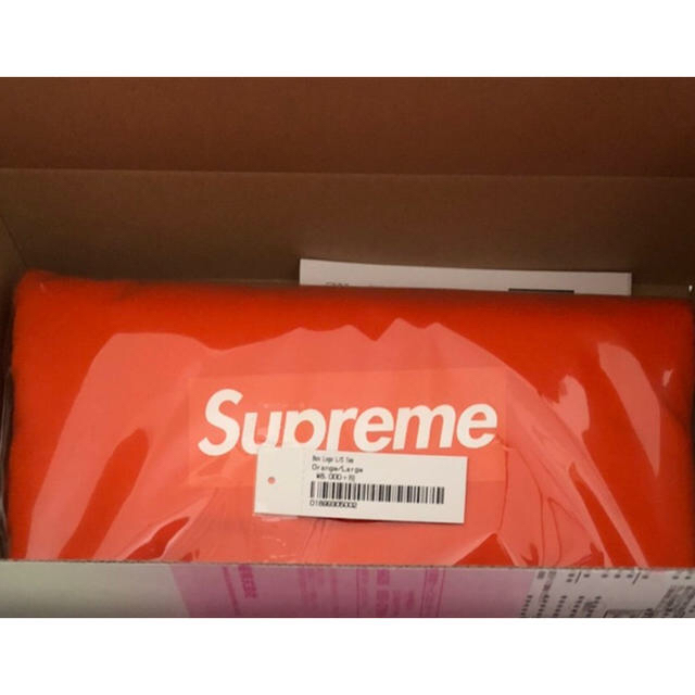 Supreme(シュプリーム)のシュプリーム　Supreme  Box Logo L/S Tee メンズのトップス(Tシャツ/カットソー(七分/長袖))の商品写真