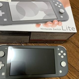 Nintendo Switch Liteグレー(家庭用ゲーム機本体)