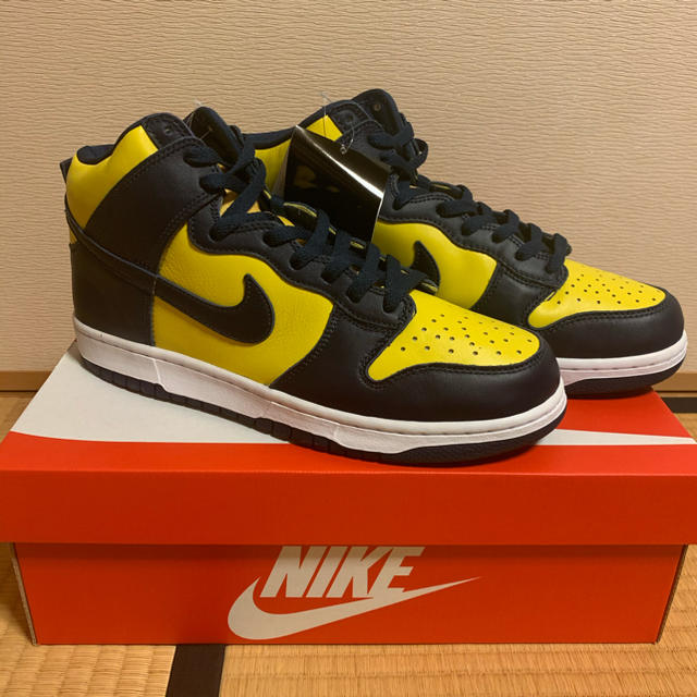 NIKE(ナイキ)のNIKE DUNK HI SP "MICHIGAN" メンズの靴/シューズ(スニーカー)の商品写真