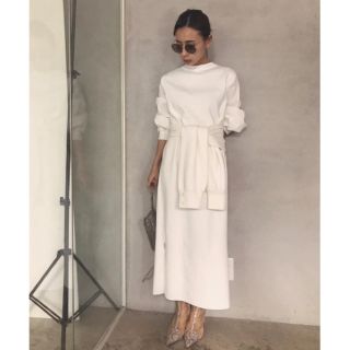 アメリヴィンテージ(Ameri VINTAGE)のMANY WAY DOCKING SHIRT DRESS【Sサイズ】(ロングワンピース/マキシワンピース)