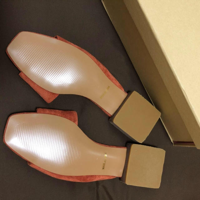 SeaRoomlynn(シールームリン)のsearoomlynn☆SLANTINGカットミュール レディースの靴/シューズ(サンダル)の商品写真