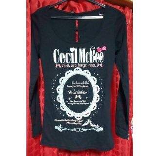 セシルマクビー(CECIL McBEE)の新品・未使用💞CECIL McBEE ロンティー 黒Мサイズ(Tシャツ(長袖/七分))