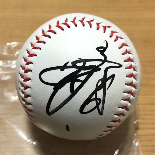 巨人 坂本勇人選手直筆サイン入り - スポーツ選手 巨人 坂本勇人選手直筆サイン入り - スポーツ選手