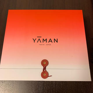 ヤーマン(YA-MAN)のHRF10TNRED RF美顔器 フォトプラス スペシャルコスメキット RED(フェイスケア/美顔器)