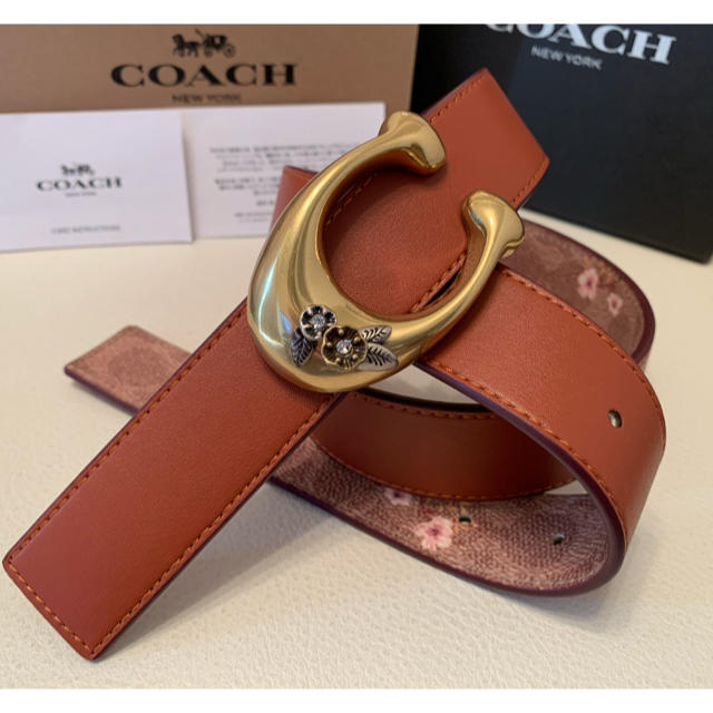 COACH(コーチ)の期間限定価格！新品COACH フローラルプリントシグネチャーリバーシブルベルト レディースのファッション小物(ベルト)の商品写真