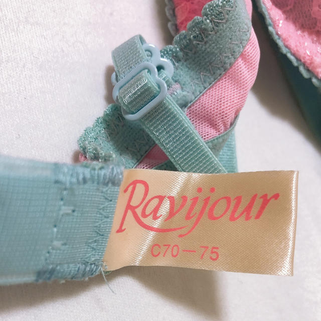 Ravijour(ラヴィジュール)のラヴィジュール ブラ＆ショーツ  レディースの下着/アンダーウェア(ブラ&ショーツセット)の商品写真