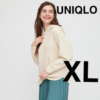 ユニクロ(UNIQLO)の新品　UNIQLO ワッフルプルパーカー　XL  オフホワイト(パーカー)