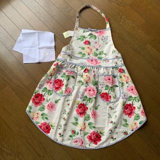 ローラアシュレイ(LAURA ASHLEY)の新品 LAURA ASHLEY ローラアシュレイ クラリッサ エプロン＆ハンカチ(その他)