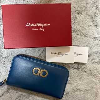 サルヴァトーレフェラガモ(Salvatore Ferragamo)の【salvatore ferragamo】サルヴァトーレフェラガモ　ガンチーニ(財布)