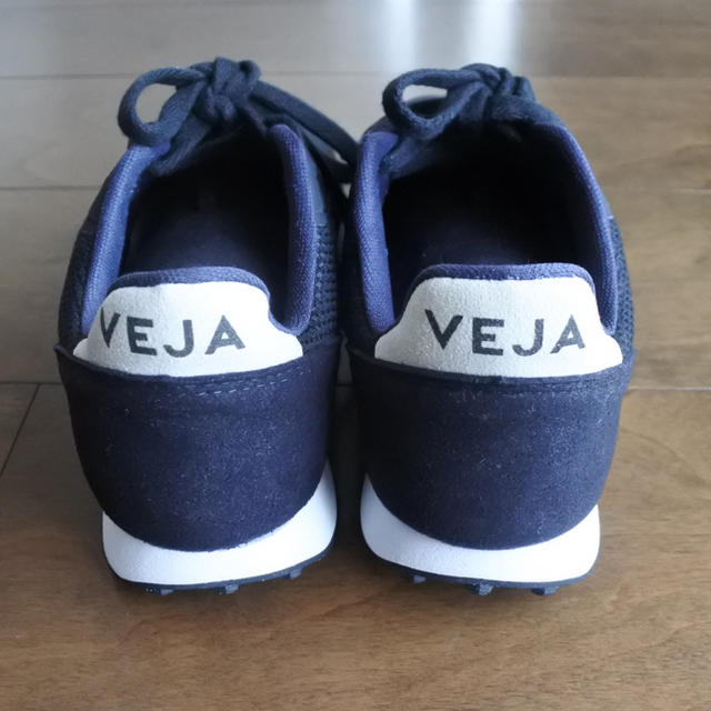 VEJAスニーカー　37 black レディースの靴/シューズ(スニーカー)の商品写真