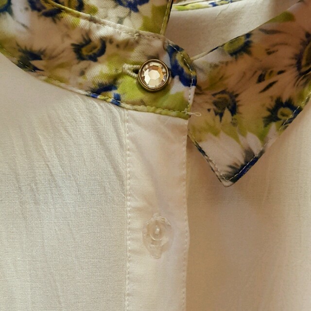 MERCURYDUO(マーキュリーデュオ)のﾏｰｷｭﾘｰﾃﾞｭｵ　ノースリーブシャツ レディースのトップス(シャツ/ブラウス(半袖/袖なし))の商品写真