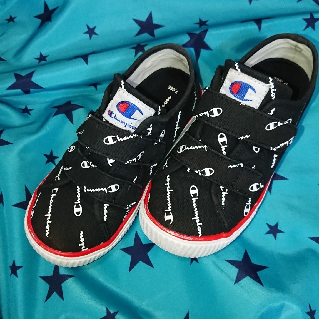 Champion(チャンピオン)の子供靴 キッズ/ベビー/マタニティのキッズ靴/シューズ(15cm~)(スニーカー)の商品写真