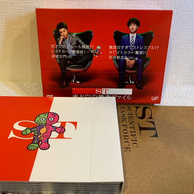 ST 赤と白の捜査ファイル DVD-BOX〈6枚組〉
