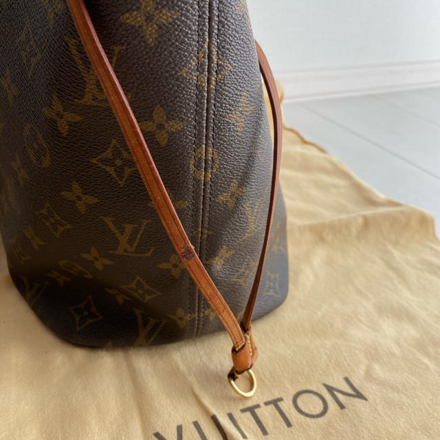 LOUIS VUITTON(ルイヴィトン)の【パリ様専用】LOUIS VUITTON ネヴァーフルMM  保存袋付 レディースのバッグ(ショルダーバッグ)の商品写真