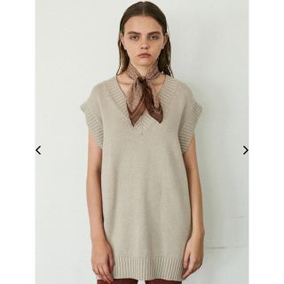 マウジー(moussy)のmoussy マウジー　ニットベスト(ニット/セーター)