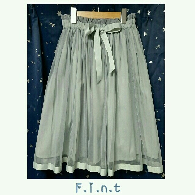 F i.n.t(フィント)のF.i.n.t♡チュールスカート♡グレー レディースのスカート(ひざ丈スカート)の商品写真