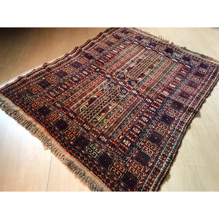 イデー(IDEE)の【美品】アフガニスタン産 バルーチ族手織り絨毯(ラグ)