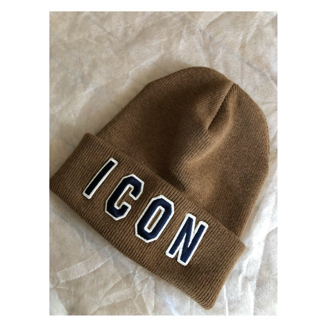 L'Appartement DEUXIEME CLASSE(アパルトモンドゥーズィエムクラス)のDSQUARED2  icon ニットキャップ アパルトモン購入 美品 レディースの帽子(ニット帽/ビーニー)の商品写真