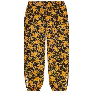 シュプリーム(Supreme)のsupreme warm up pant  Lサイズ　floral(その他)