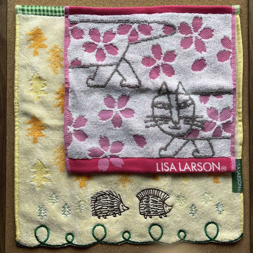 Lisa Larson(リサラーソン)の【新品】リサラーソン＊可愛い大小タオルハンカチ2枚セット レディースのファッション小物(ハンカチ)の商品写真