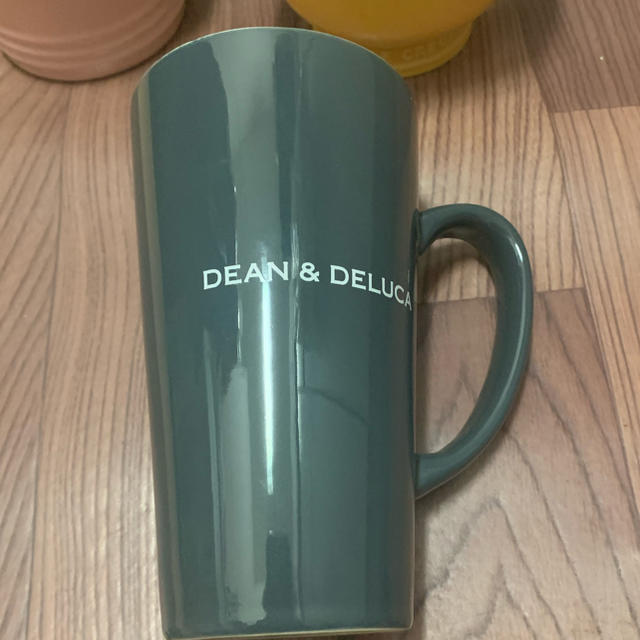 DEAN & DELUCA(ディーンアンドデルーカ)の新品DEAN&DELUCA大サイズマグカップ インテリア/住まい/日用品のキッチン/食器(グラス/カップ)の商品写真
