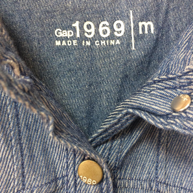 GAP(ギャップ)のGAP デニム ワンピース 送料込み！！ レディースのワンピース(ひざ丈ワンピース)の商品写真