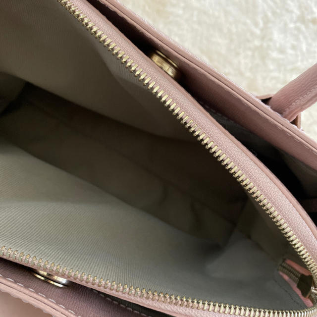 Furla(フルラ)のフルラ🎀ピンク　ショルダーバッグ　ハンドバッグ レディースのバッグ(ショルダーバッグ)の商品写真