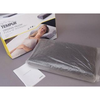 テンピュール(TEMPUR)の新品♡テンピュールTempur ピロー かためM 黒グレー 低反発枕 日本正規品(枕)