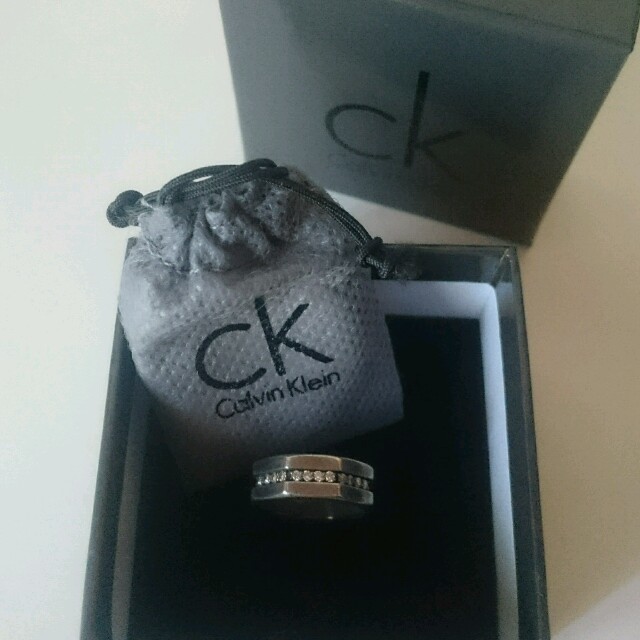 Calvin Klein(カルバンクライン)の【正規品】指輪 レディースのアクセサリー(リング(指輪))の商品写真