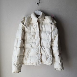 モンクレール(MONCLER)のMONCLER BERENGERE レディース 正規品 オフホワイト(ダウンジャケット)