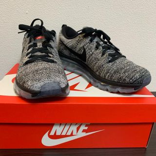 ナイキ(NIKE)のNIKE Flyknit MAX ホワイトブラック 27.5cm(シューズ)