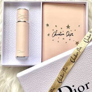 ディオール(Dior)の[新品] ディオール 携帯用香水＆パスポートケース(香水(女性用))
