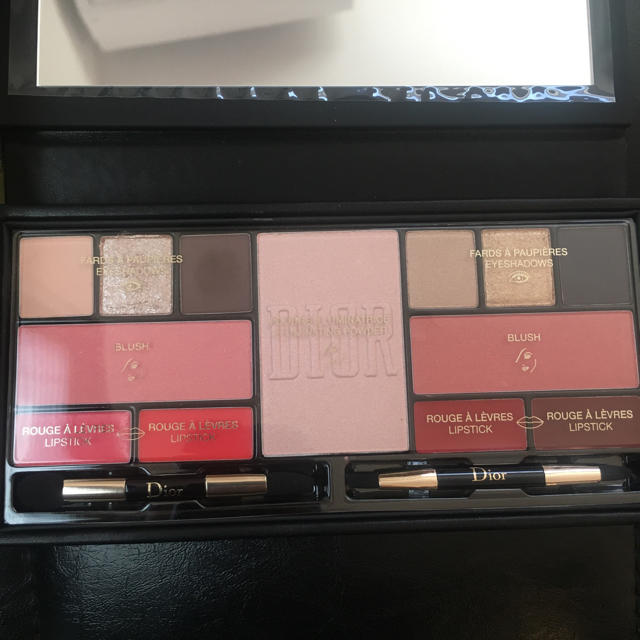 Dior - スパークリング クチュール マルチユース パレットの通販 by