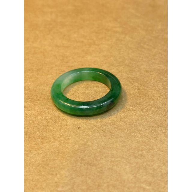 くりぬき指輪 リング 本翡翠 氷ヒスイ 緑色 誕生日プレゼント 縁起物 本物保証