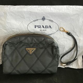 プラダ(PRADA)のプラダ　ポーチ(ポーチ)