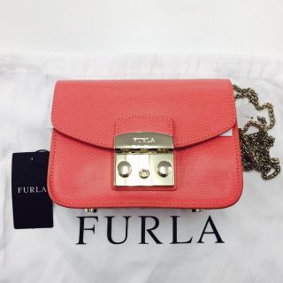 フルラ(Furla)の新品フルラ メトロポリス CORALLO(ショルダーバッグ)