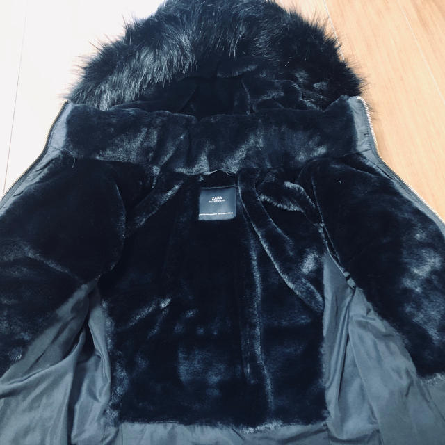 ZARA(ザラ)のZARA ダウンコート　ブラックSサイズ レディースのジャケット/アウター(ダウンジャケット)の商品写真