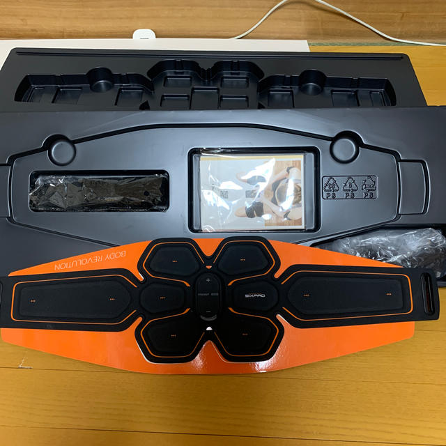 エクササイズ用品シックスパッド SIXPAD アブズベルト S/M/Lサイズ