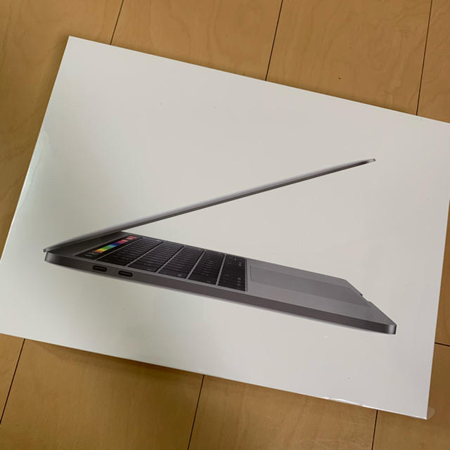 新品 Apple MacBook Pro MUHP2J/A スペースグレイPC/タブレット