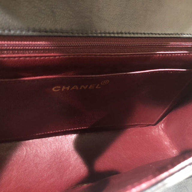 CHANEL(シャネル)のしだし様専用 シャネル ダイアナフラップ マトラッセ チェーン ショルダーバッグ レディースのバッグ(ショルダーバッグ)の商品写真