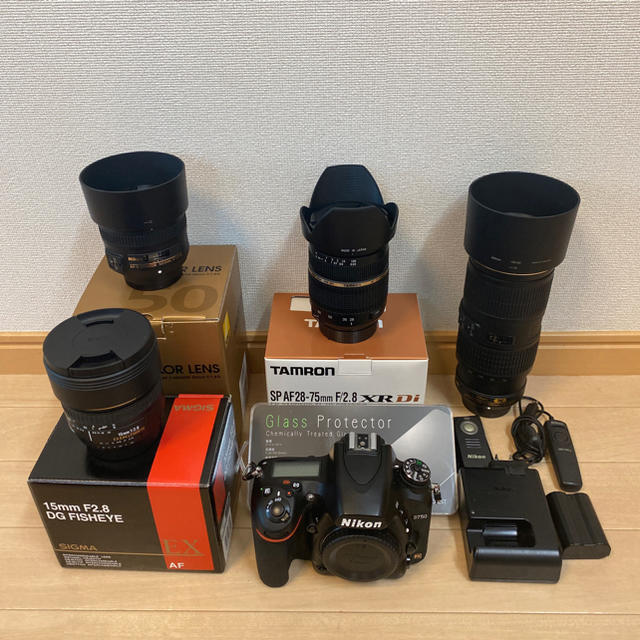 【美品】ニコン D750 28mm〜200mm 単焦点レンズ4本セット