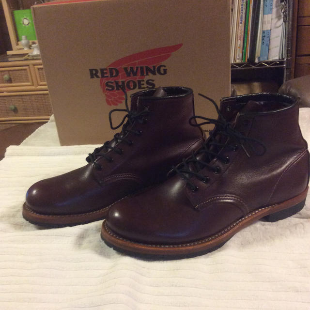 REDWING(レッドウィング)のレッドウィング9011ベックマンブラックチェリーus8 メンズの靴/シューズ(ブーツ)の商品写真