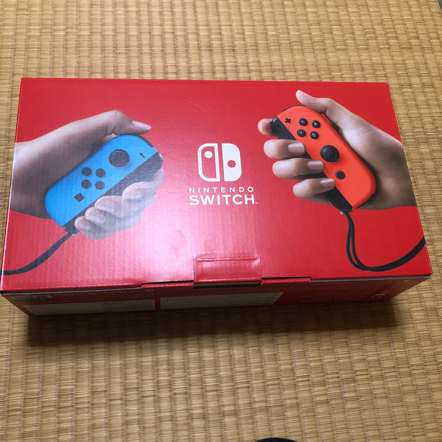 Nintendo Switch(ニンテンドースイッチ)のNintendo Switch JOY-CON(L) ネオンブルー/(R) ネオ エンタメ/ホビーのゲームソフト/ゲーム機本体(家庭用ゲーム機本体)の商品写真