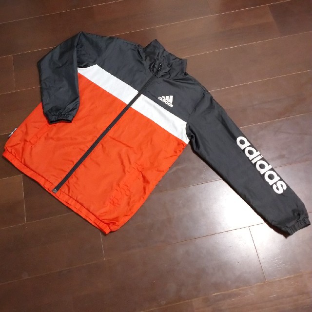 adidas(アディダス)のmomo様専用✨adidas ジャージ 140 キッズ/ベビー/マタニティのキッズ服男の子用(90cm~)(ジャケット/上着)の商品写真