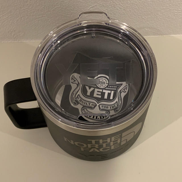 THE NORTH FACE(ザノースフェイス)のTHE NORTH FACE ×YETI  マグカップ スポーツ/アウトドアのアウトドア(食器)の商品写真