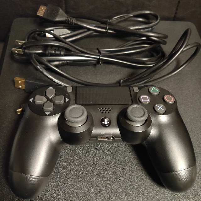 PlayStation4　PS4　 本体 CUH-2200AB01